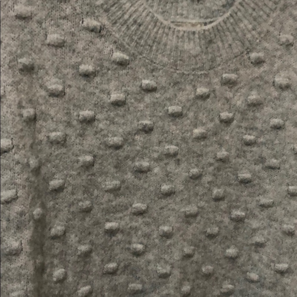 H&M Sweater - Picture 2 of 5